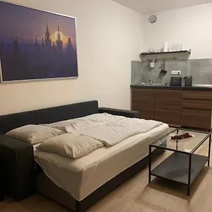 residence-port-karolina.praguehotelsweb.com/